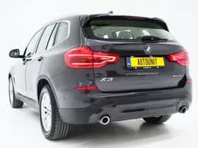 BMW X3 (2021) thumbnail 3