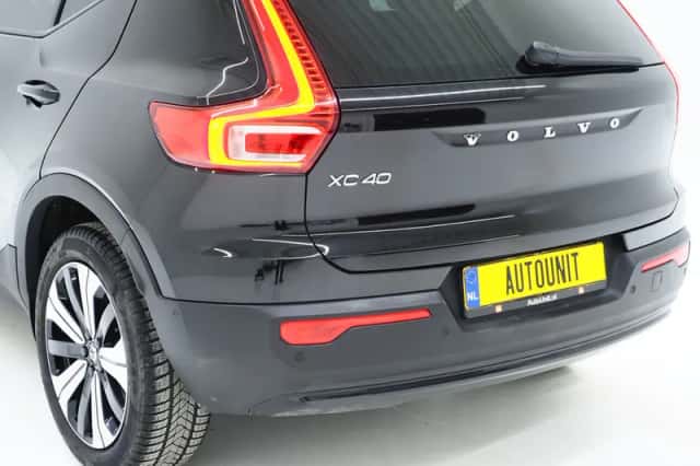 Volvo XC40 (2022) thumbnail 15
