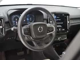 Volvo XC40 (2022) thumbnail 19