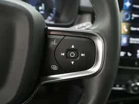 Volvo XC40 (2022) thumbnail 26