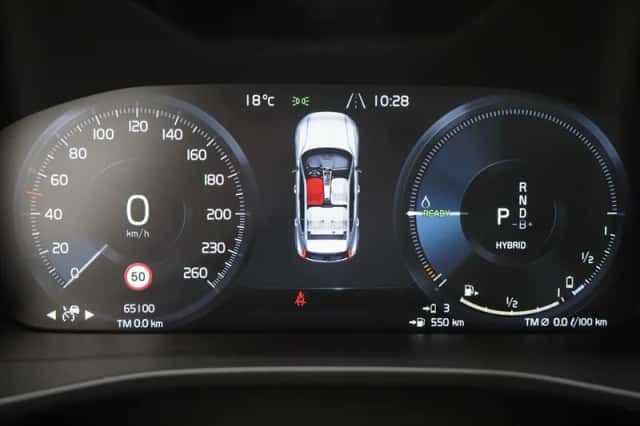 Volvo XC40 (2022) thumbnail 28