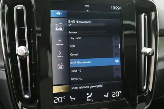 Volvo XC40 (2022) thumbnail 33