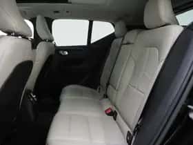 Volvo XC40 (2022) thumbnail 41
