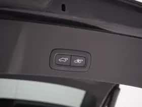 Volvo XC40 (2022) thumbnail 44