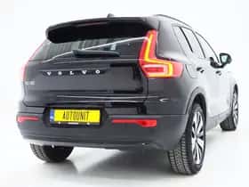 Volvo XC40 (2022) thumbnail 10