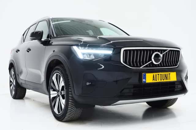 Volvo XC40 (2023) thumbnail 12