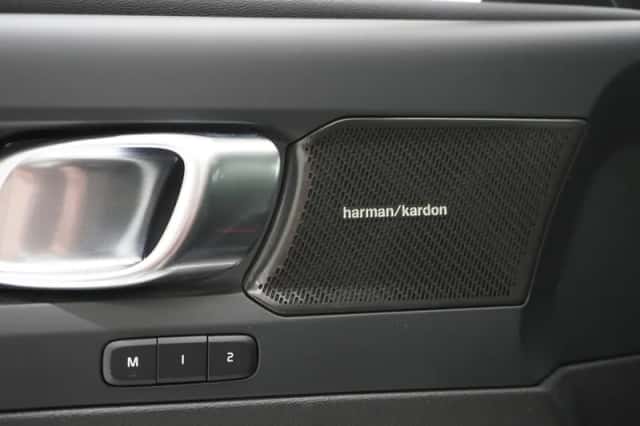 Volvo XC40 (2023) thumbnail 19