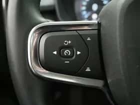 Volvo XC40 (2023) thumbnail 25