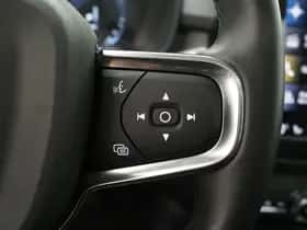 Volvo XC40 (2023) thumbnail 26