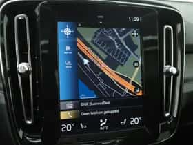 Volvo XC40 (2023) thumbnail 32