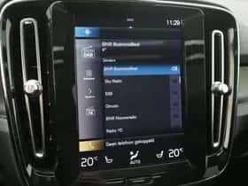 Volvo XC40 (2023) thumbnail 33