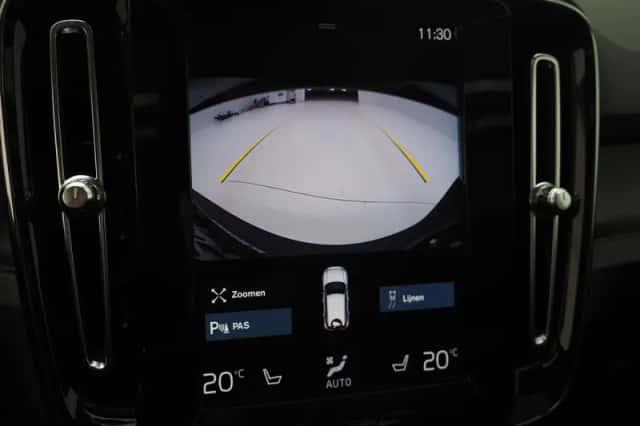 Volvo XC40 (2023) thumbnail 36