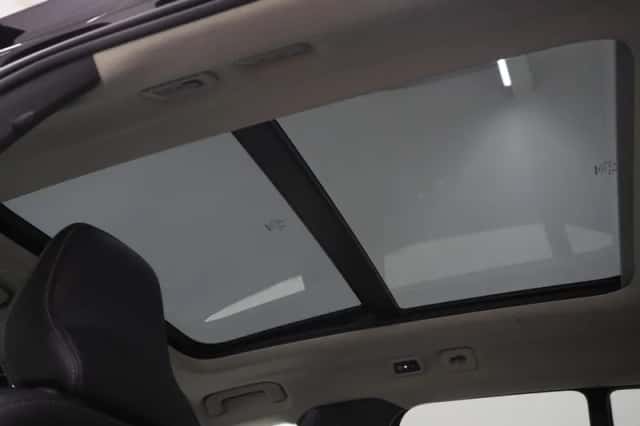 Volvo XC40 (2023) thumbnail 41