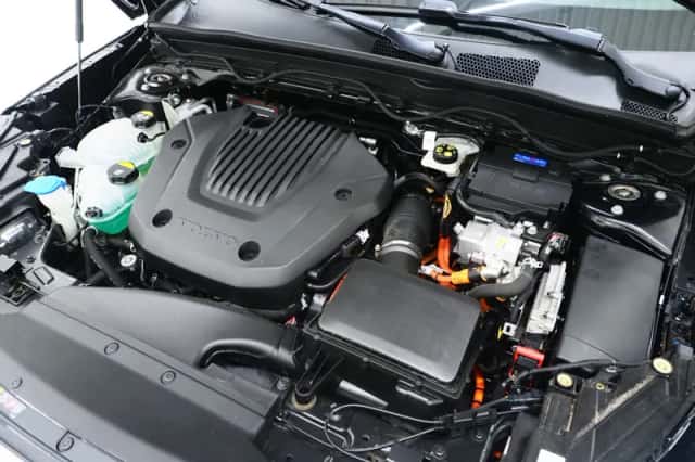 Volvo XC40 (2023) thumbnail 7