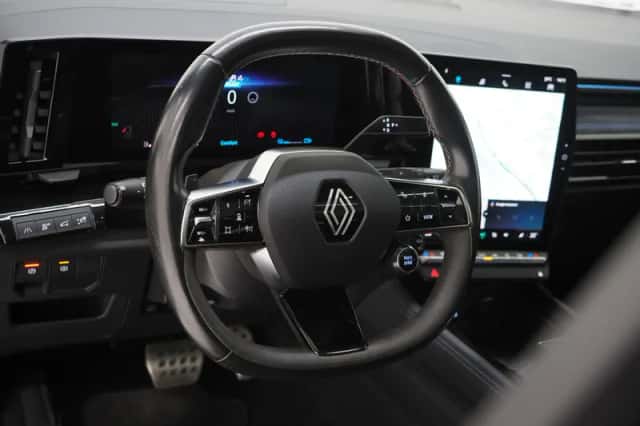 Renault Austral (2023) thumbnail 17