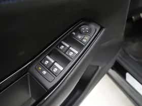 Renault Austral (2023) thumbnail 20