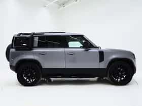 Land Rover Defender (2021) thumbnail 11