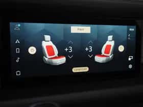 Land Rover Defender (2021) thumbnail 34