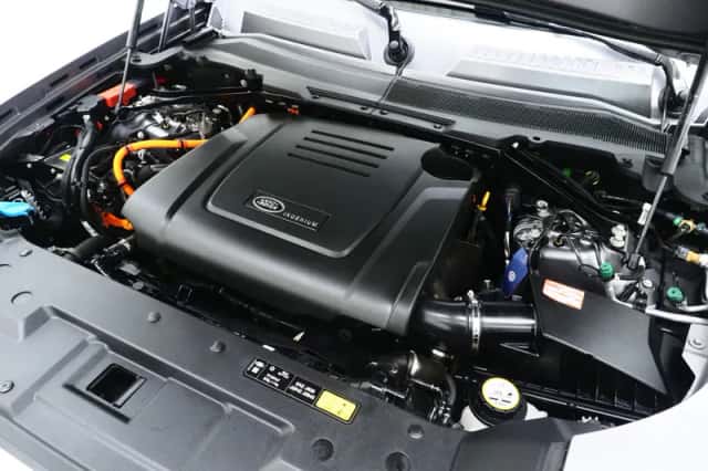 Land Rover Defender (2021) thumbnail 7