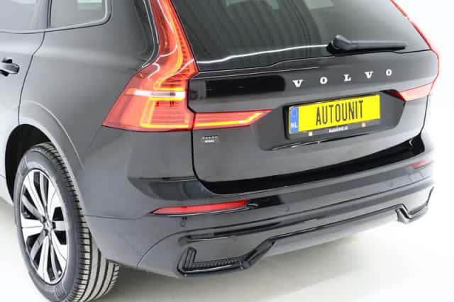 Volvo XC60 (2022) thumbnail 15