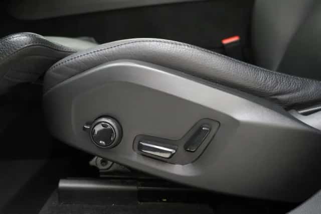 Volvo XC60 (2022) thumbnail 21