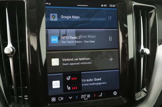 Volvo XC60 (2022) thumbnail 29