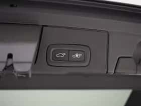 Volvo XC60 (2022) thumbnail 41