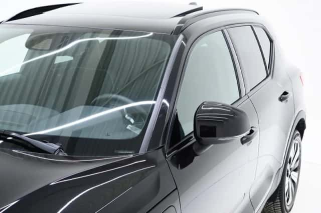 Volvo XC40 (2022) thumbnail 13