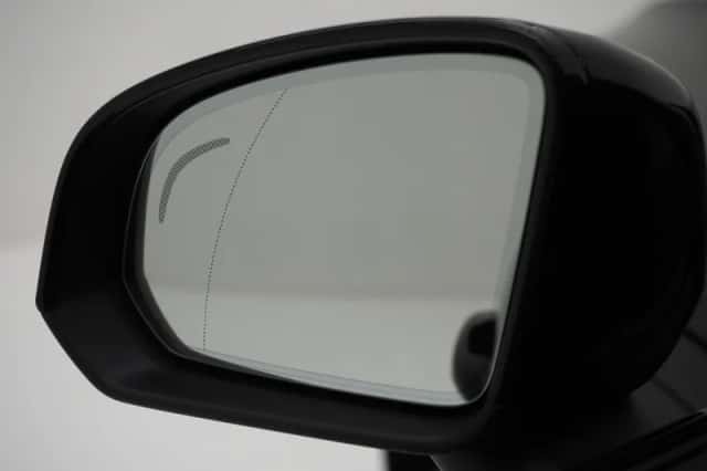 Volvo XC40 (2022) thumbnail 16