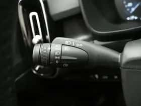 Volvo XC40 (2022) thumbnail 23