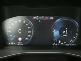 Volvo XC40 (2022) thumbnail 27