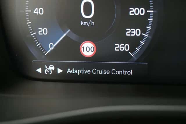 Volvo XC40 (2022) thumbnail 29