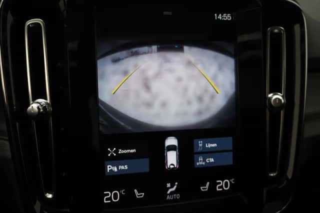 Volvo XC40 (2022) thumbnail 36