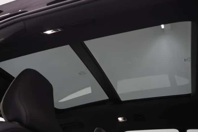 Volvo XC40 (2022) thumbnail 42