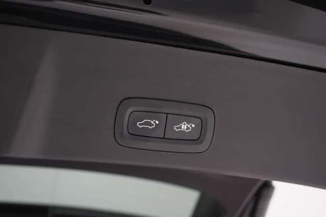 Volvo XC40 (2022) thumbnail 44