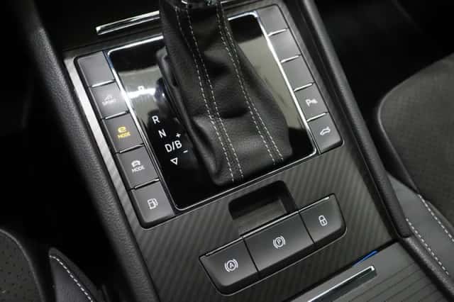 Škoda Superb (2022) thumbnail 34