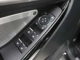 Ford Explorer thumbnail 21
