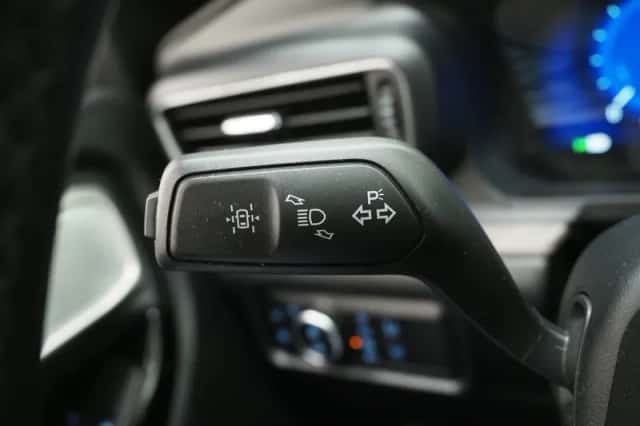 Ford Explorer (2021) thumbnail 24