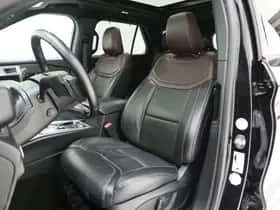 Ford Explorer thumbnail 4