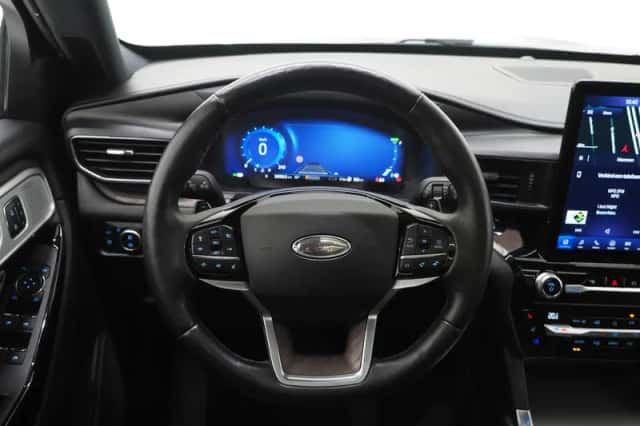 Ford Explorer (2021) thumbnail 44
