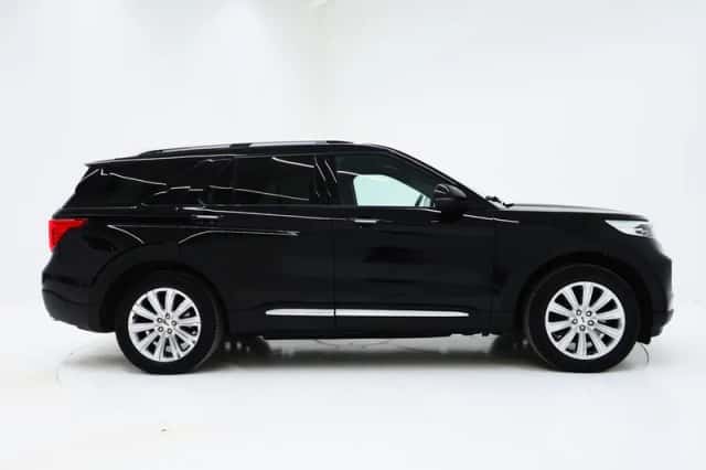 Ford Explorer (2021) thumbnail 10
