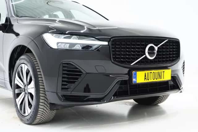 Volvo XC60 (2022) thumbnail 13