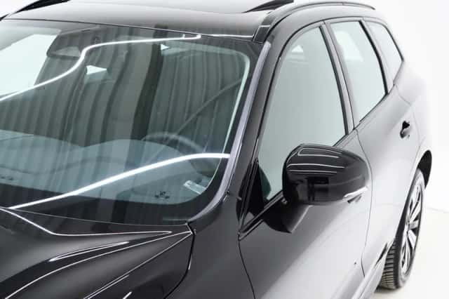 Volvo XC60 (2022) thumbnail 14