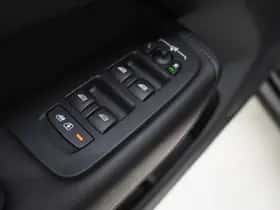 Volvo XC60 (2022) thumbnail 20