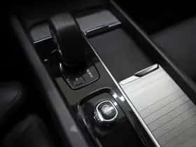 Volvo XC60 (2022) thumbnail 34