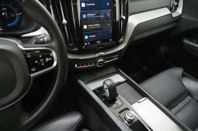 Volvo XC60 (2022) thumbnail 35