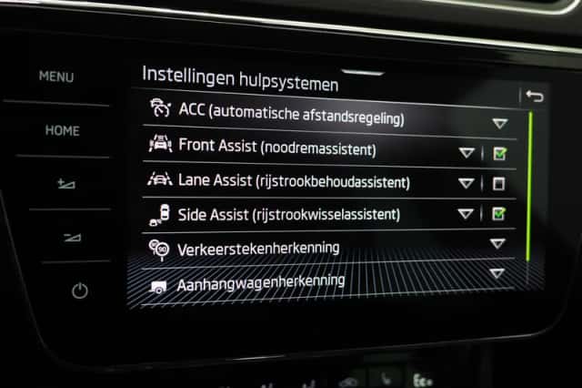 Škoda Superb (2022) thumbnail 32