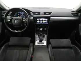 Škoda Superb (2022) thumbnail 5