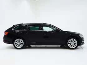 Škoda Superb (2022) thumbnail 10