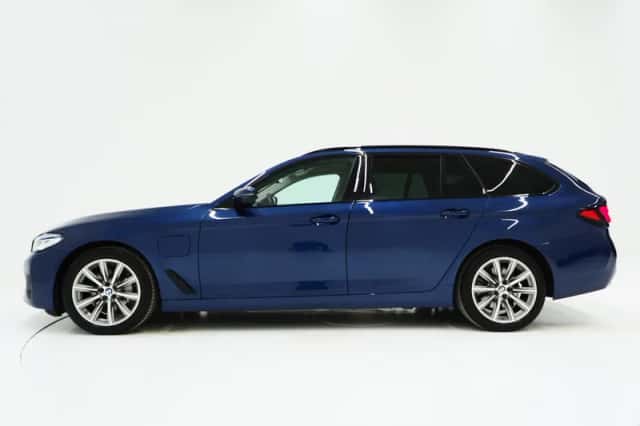 BMW 5-Serie (2021) thumbnail 2